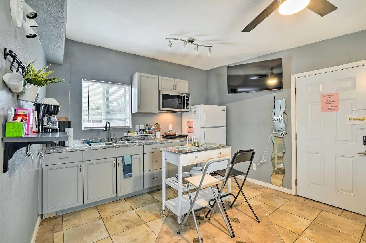 Διαμέρισμα North Las Vegas Studio With Fire Pit 10 Mi To Strip